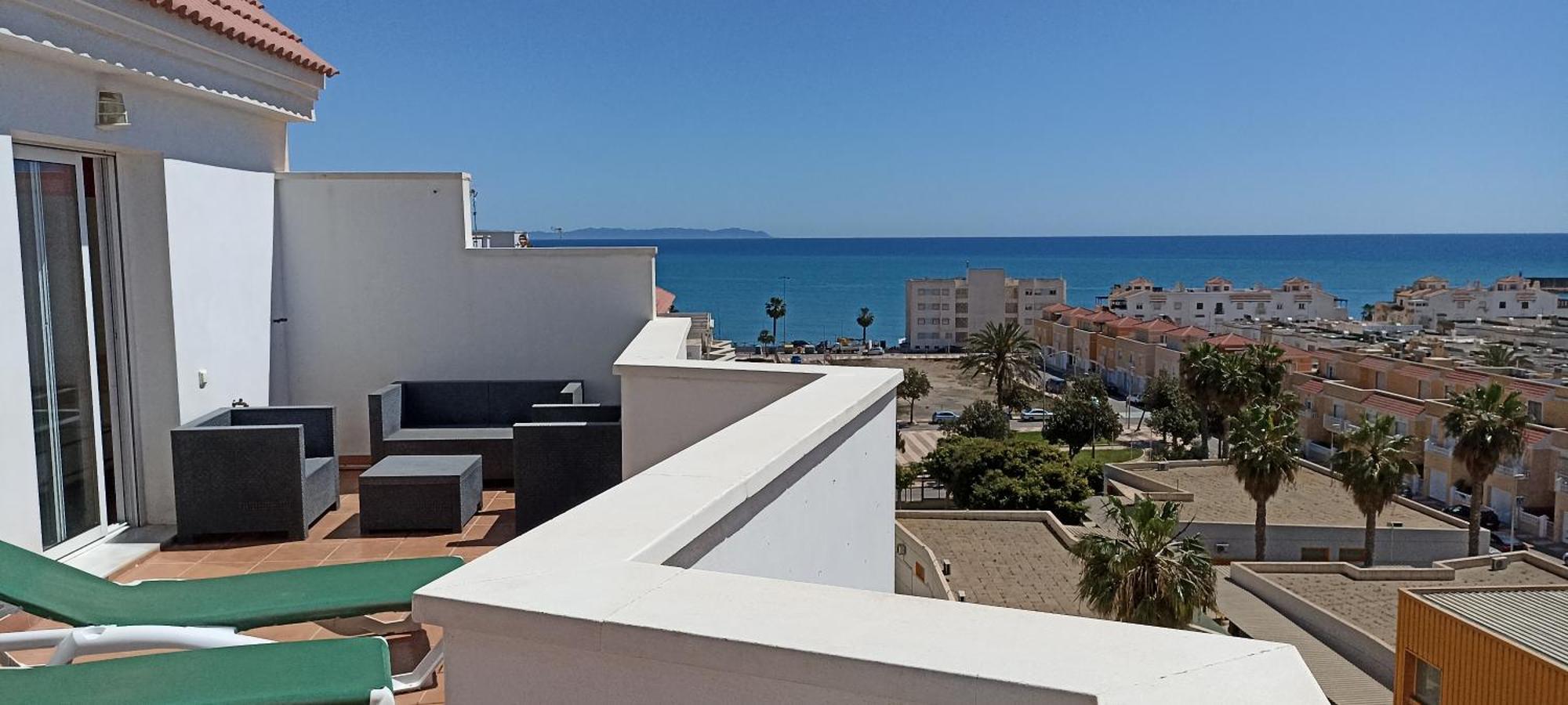 Апартаменты La Perla Azul Playa - Terraza Al Sol Рокетас-де-Мар Номер фото